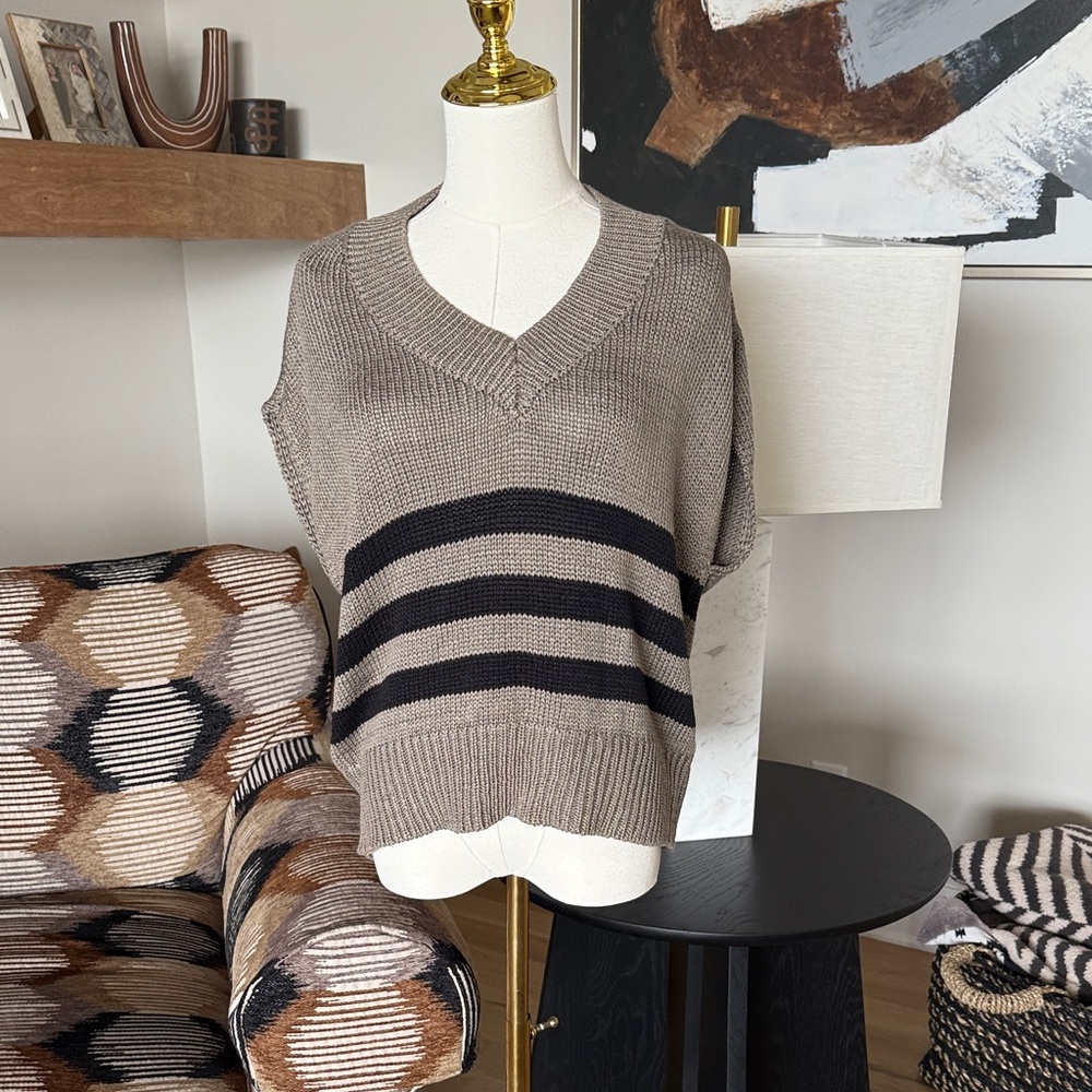 Evereve RD Style Kylie Sweater Vest